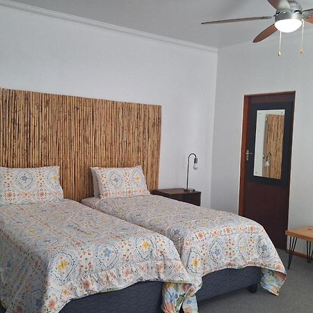 High Level Self Catering Agulhas Apartment Bagian luar foto